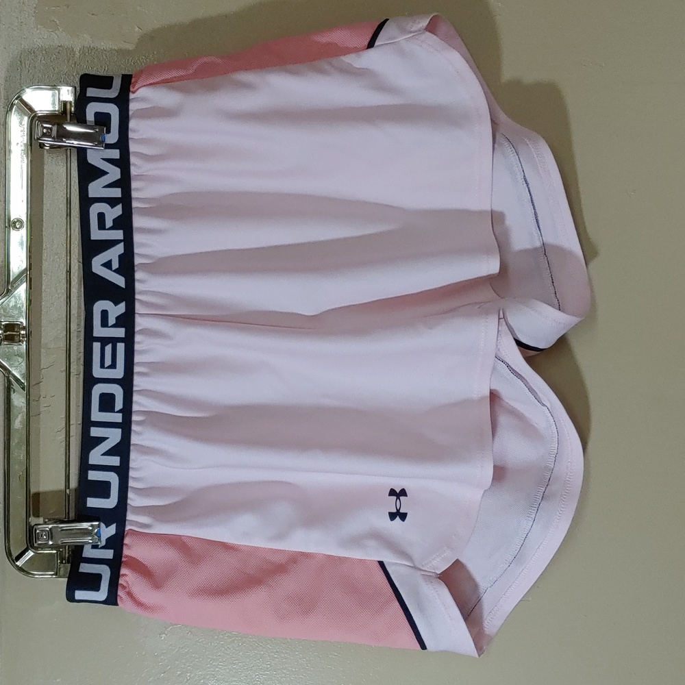 Under Armour Athletic Shorts NWOT L